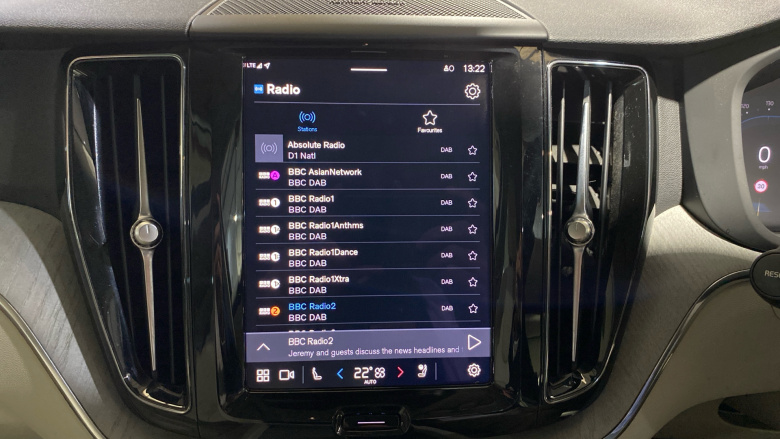 Volvo XC60 2.0 B4D Plus Dark 5dr AWD Geartronic Diesel Estate